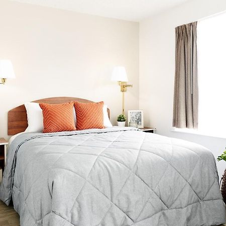 Intown Suites Extended Stay North Charleston Sc - Airport Экстерьер фото